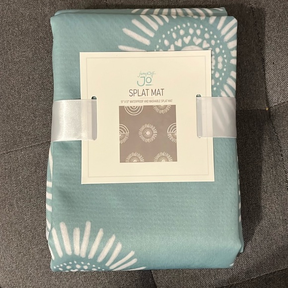 NEW JumpOff Jo Splat Mat - Waterproof and Washable - 51 x 51 Rainbow Sun - Picture 1 of 2